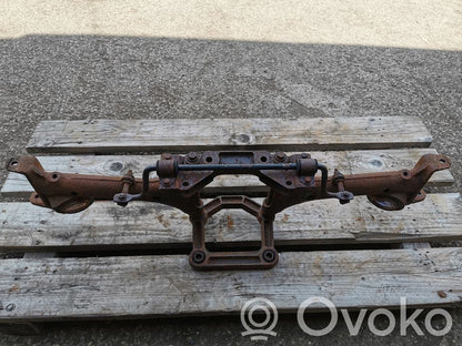 Pusrāmis aizmugurējais / priekšējais