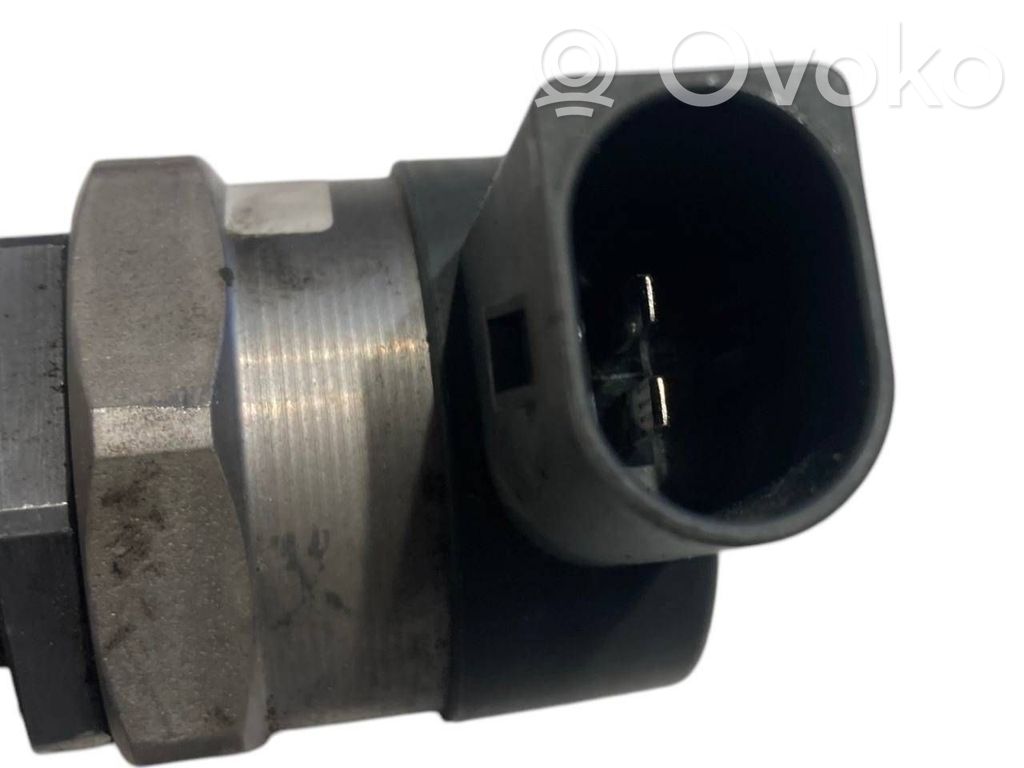 Degvielas spiediena regulators