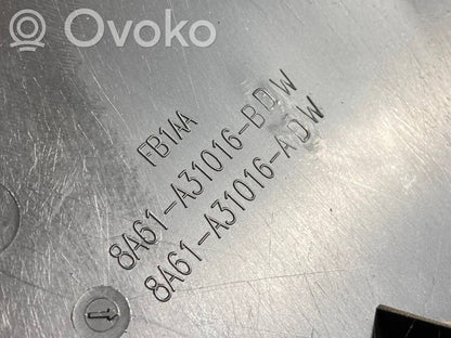 Aizmugurējā sliekšņa dekoratīvā apdare (iekšējā)