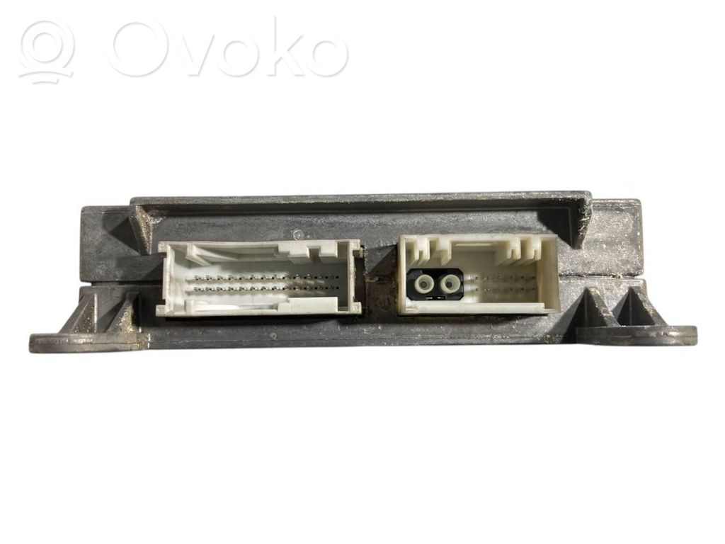 Tālruņa vadības bloks