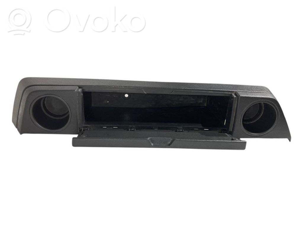 Mantu nodalījums stumbrs