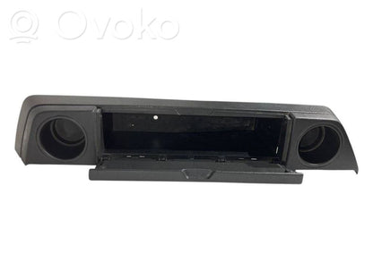 Mantu nodalījums stumbrs