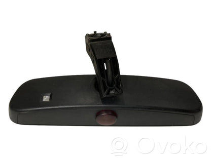 Atpakaļskata spogulis (salonā)