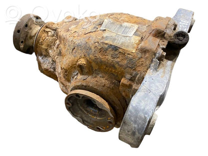 Aizmugurējais reduktors