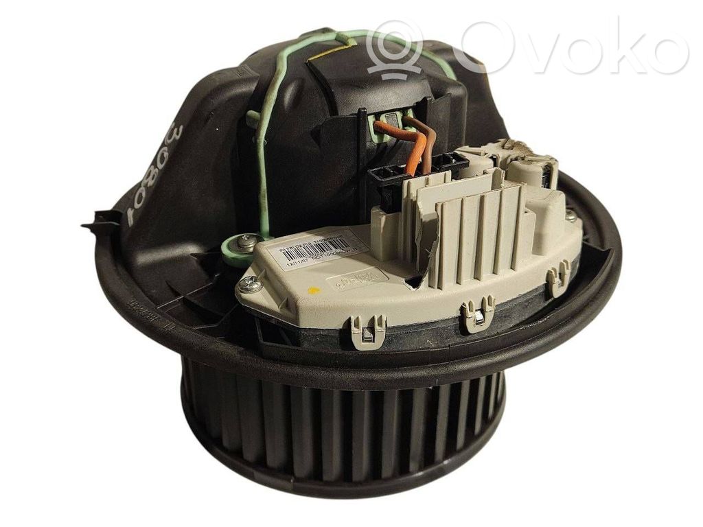 Mazā radiatora ventilators
