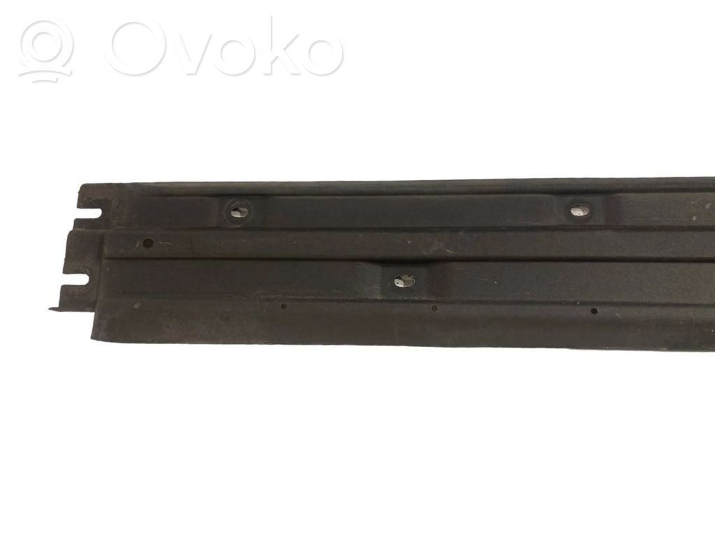 Side underbody protection