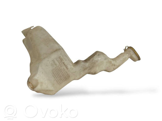 Logu šķidruma tvertne