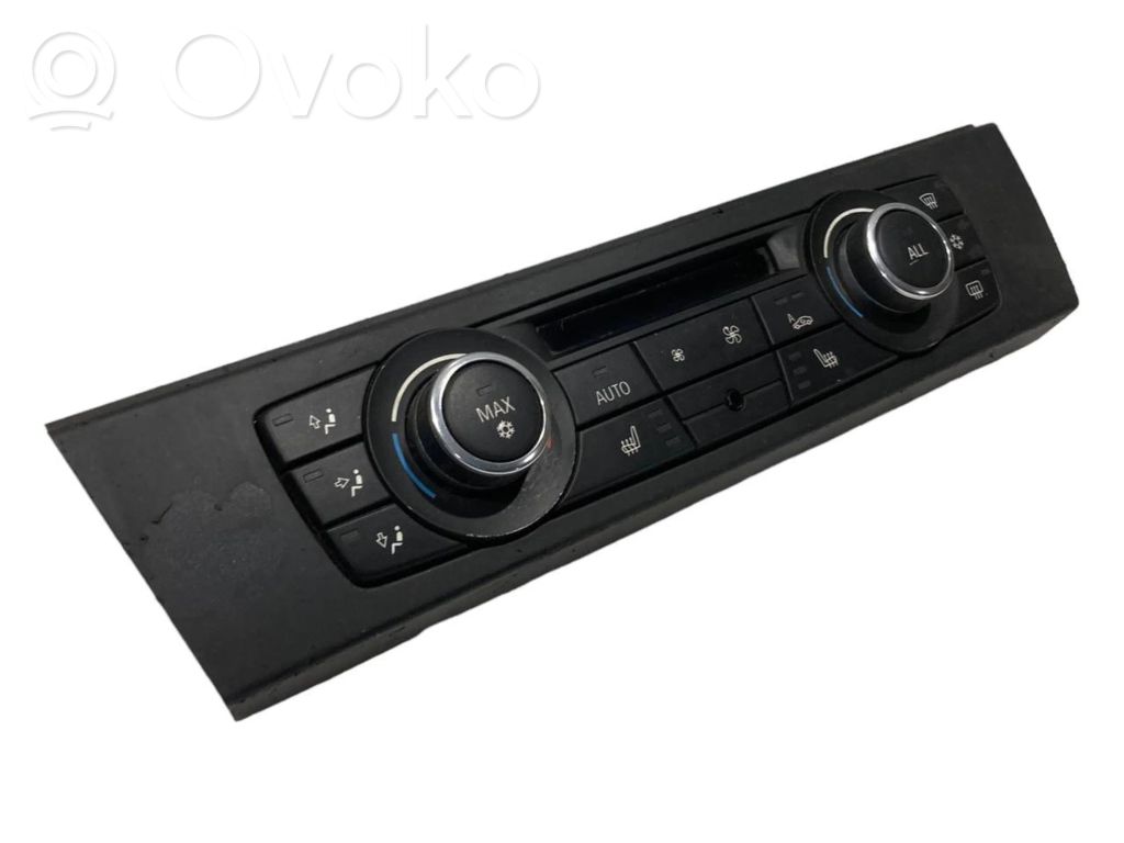 Блок управления кондиционером/климат-контролем/отоплением салона (в салоне)