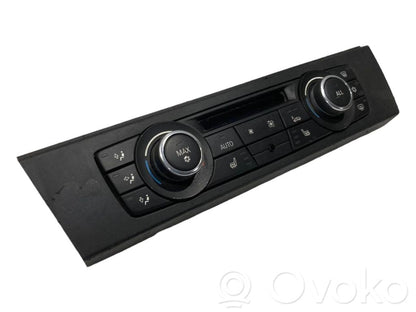 Gaisa kondicioniera / klimata kontroles / salona apsildes vadības bloks (salonā)