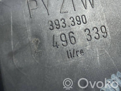 Держатель крышки заднего фонаря