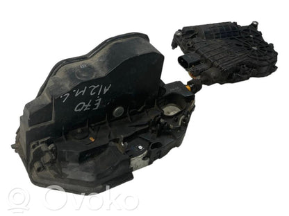 Aizmugurē slēdzene