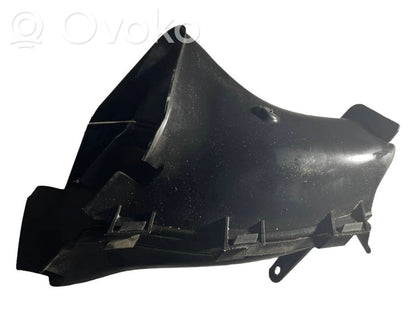 Brake cooling air duct