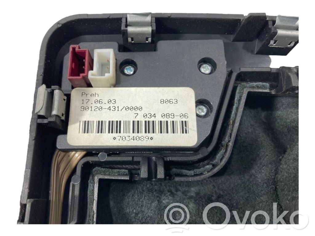 Ātrumu pārslēgšanas sviras dekoratīvā apdare (plastmasas)