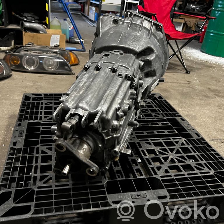 Mehāniska 6 ātrumu pārnesumkārba