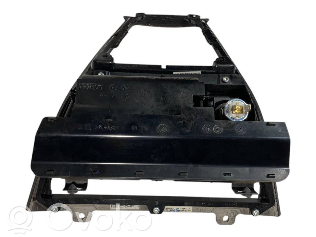 Decorative decoration