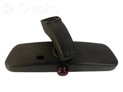 Atpakaļskata spogulis (salonā)