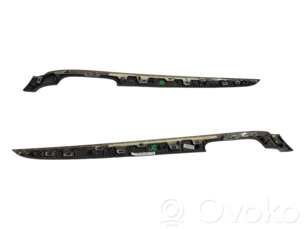 Salona dekoratīvās apdares komplekts