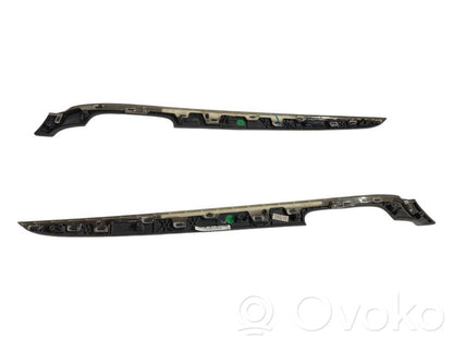 Salona dekoratīvās apdares komplekts