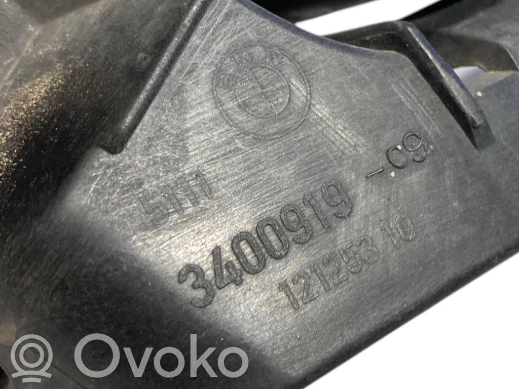 Priekšpusē bampera turētājs