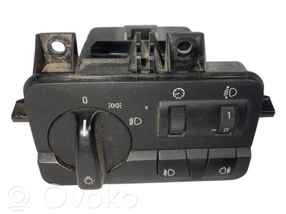 Headlight switch