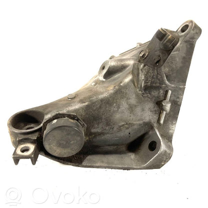 Dzinēja nostiprināšanas stiprinājums-kronšteins