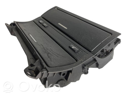 Пепельница (передняя)