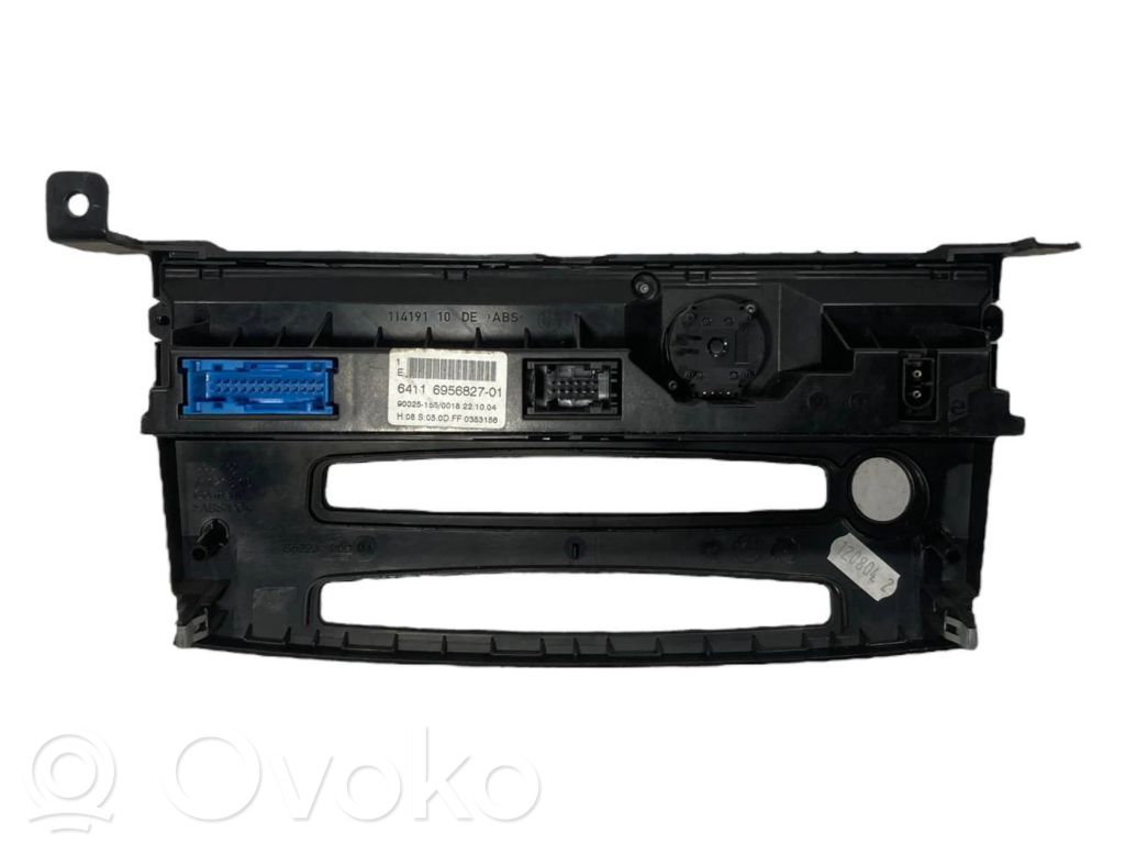 Gaisa kondicioniera / klimata kontroles / salona apsildes vadības bloks (salonā)