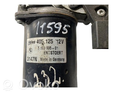 Stikla tīrītāja motoriņš