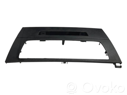 Klimata kontrole / mazā radiatora vadības dekoratīvā apdare