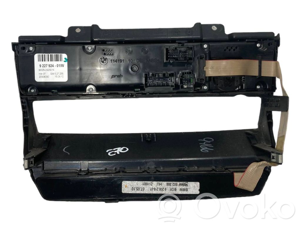 Блок управления кондиционером/климат-контролем/отоплением салона (в салоне)