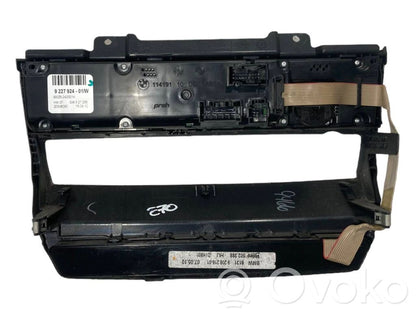 Блок управления кондиционером/климат-контролем/отоплением салона (в салоне)