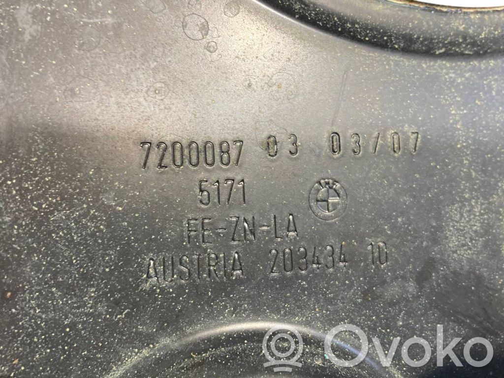 Akumulatora stiprinājums