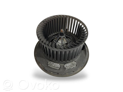 Small radiator fan