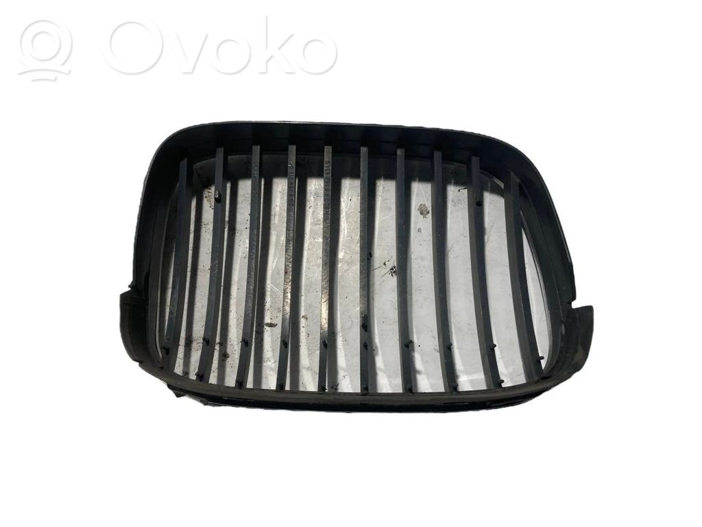 Top grille