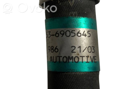 Gaisa kondicioniera caurulīte (-es) / šļūtene (-es)