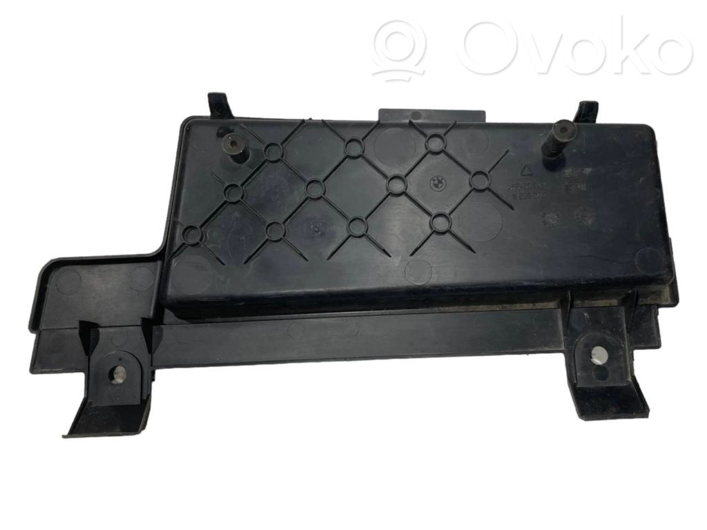 Другой тип декоративной отделки багажника