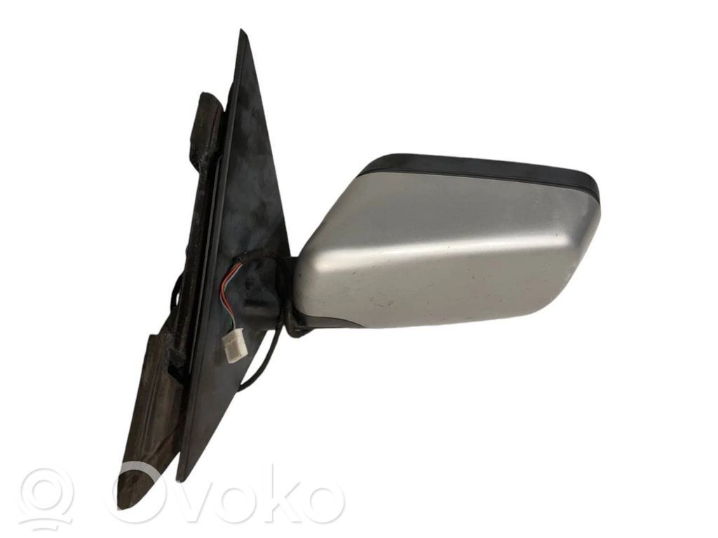 Spogulis (elektriski vadāms)