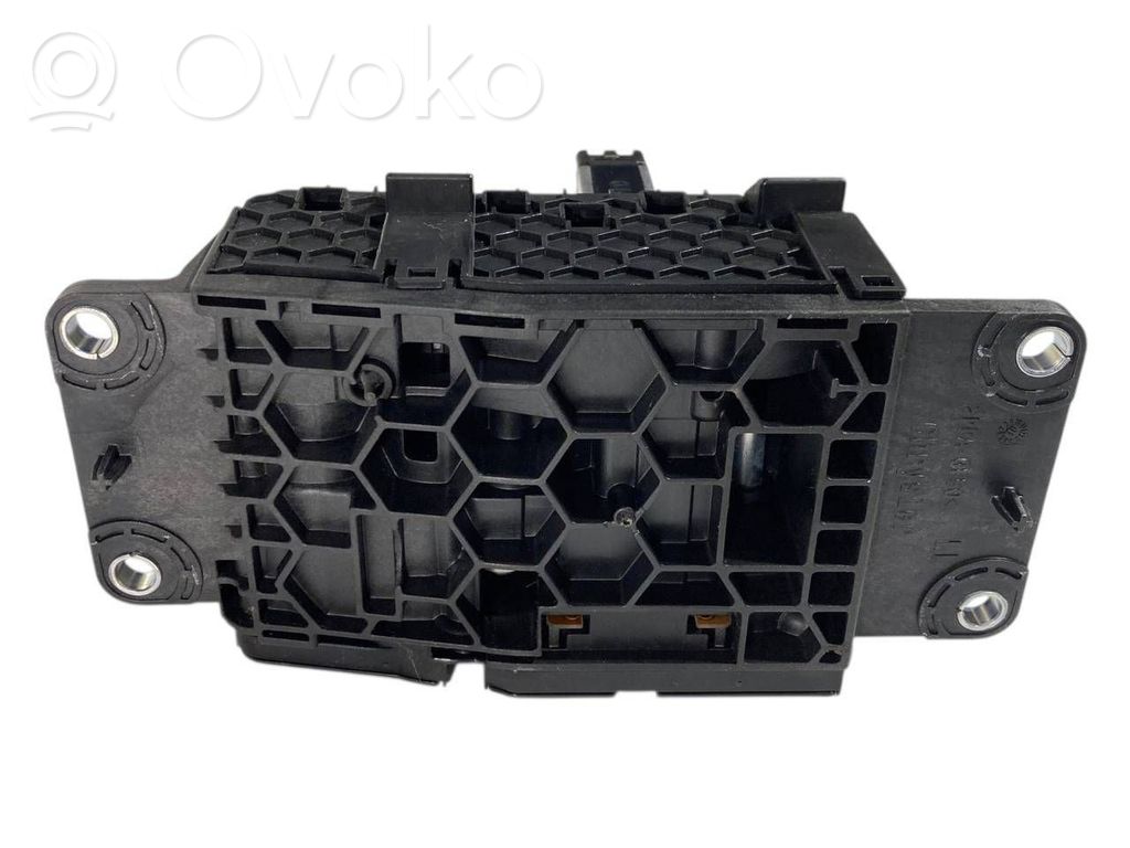 Pārslēgšanas mehanisms (kulisa)