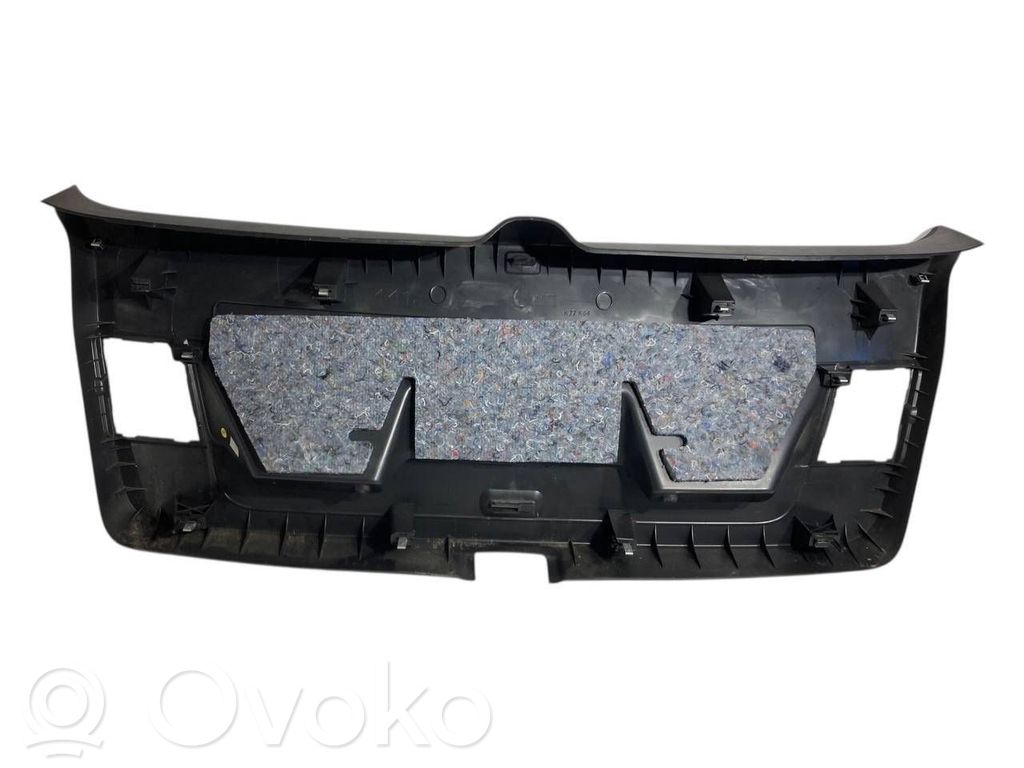 Galvenais apdares panelis