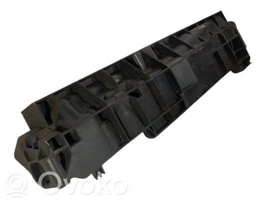 Держатель/кронштейн радиатора(ов)