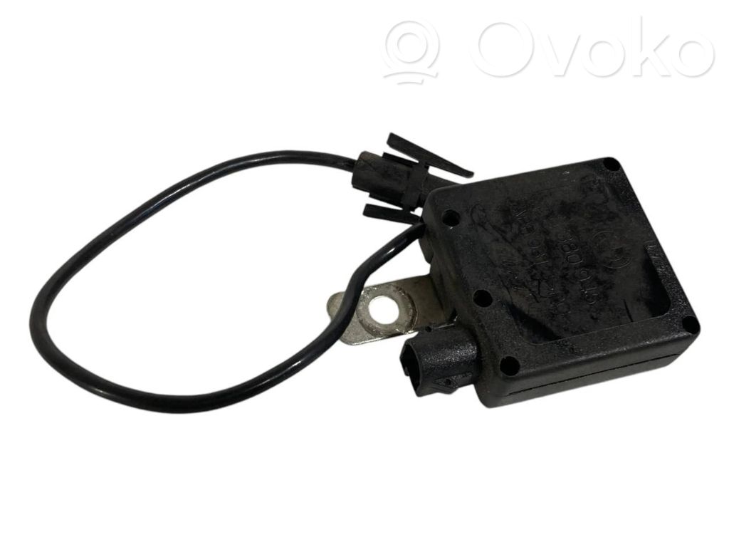 Antenna amplifier