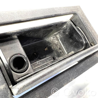 Pelnutrauks (priekšā)