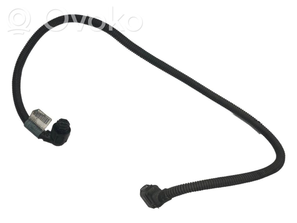 Dzinēja vadu instalācija