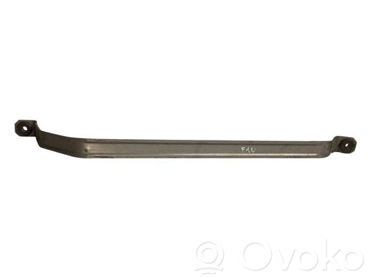 Fuel tank holder(s)
