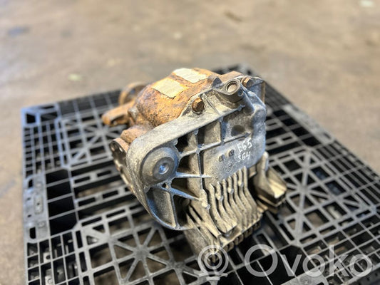 Aizmugurējais reduktors