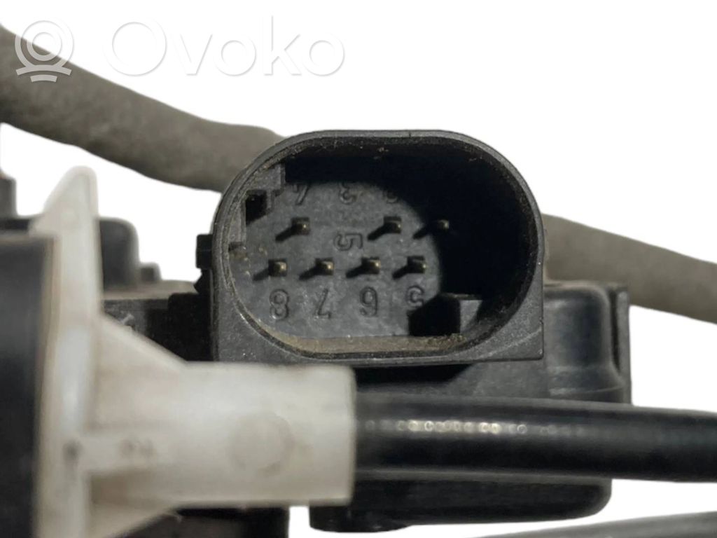 Front lock