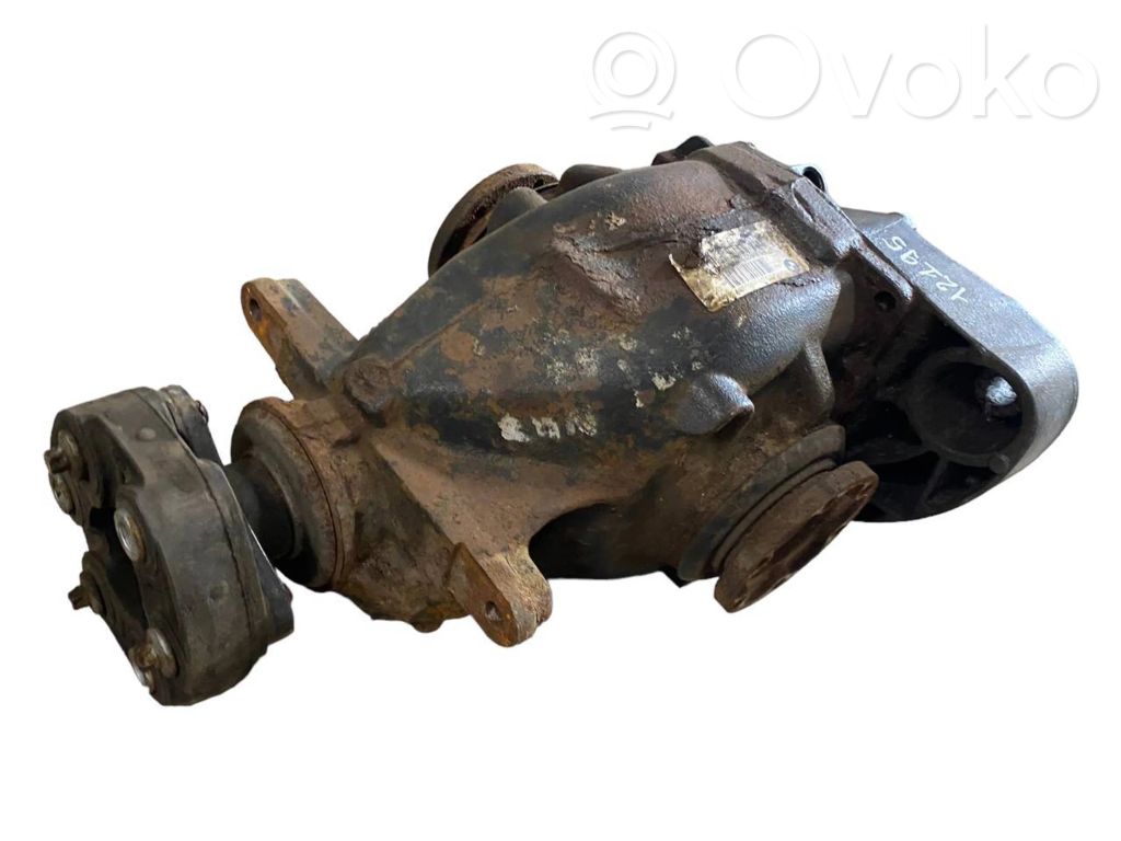 Aizmugurējais reduktors