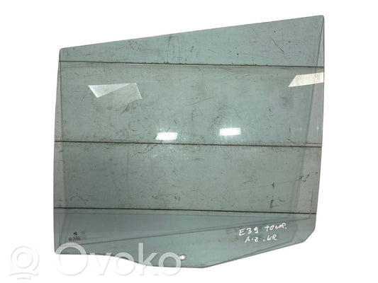 aizmugurējo durvju stikls