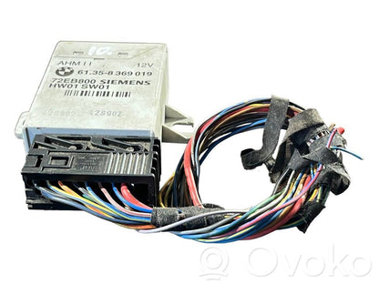 Piekabes āķa vadības bloks