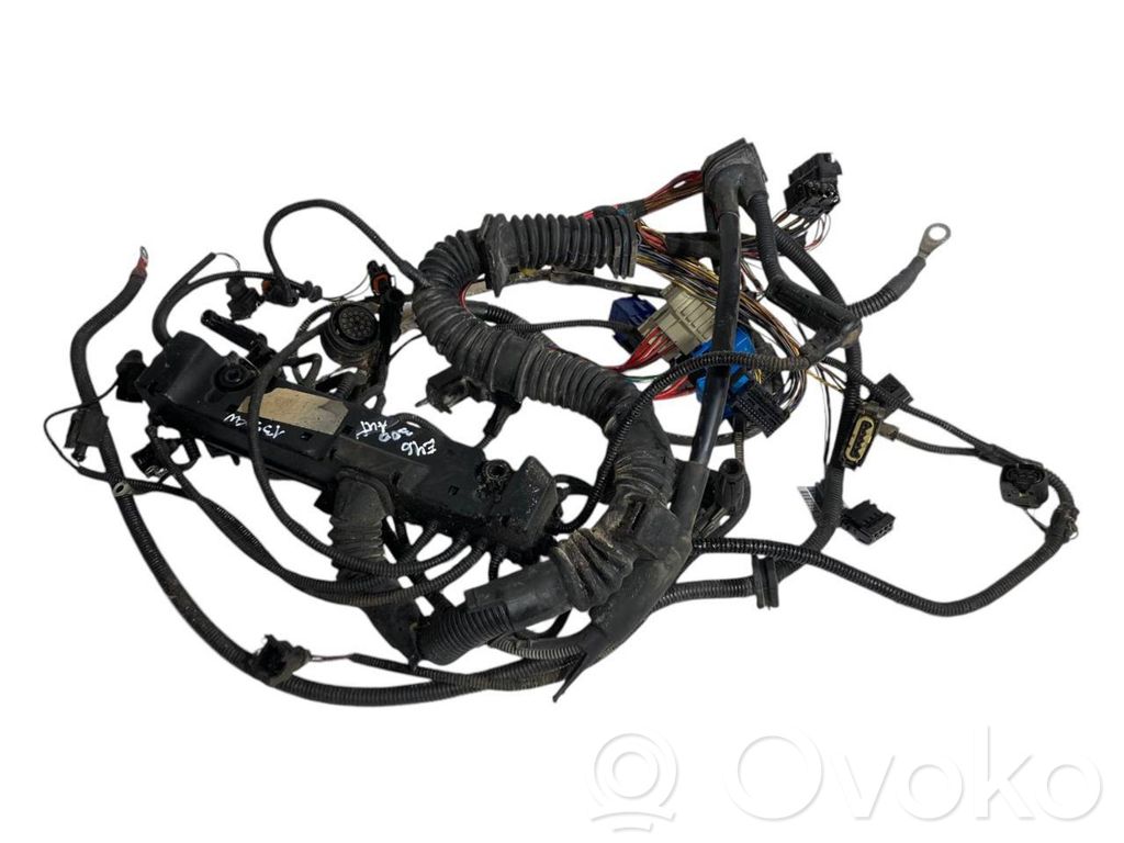 Жгут проводов двигателя